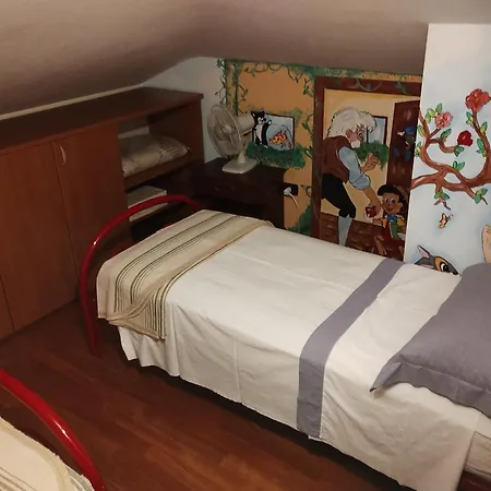 Rocky House 住宿加早餐酒店