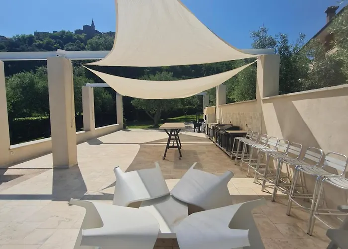 Bed and breakfast Rocky House *